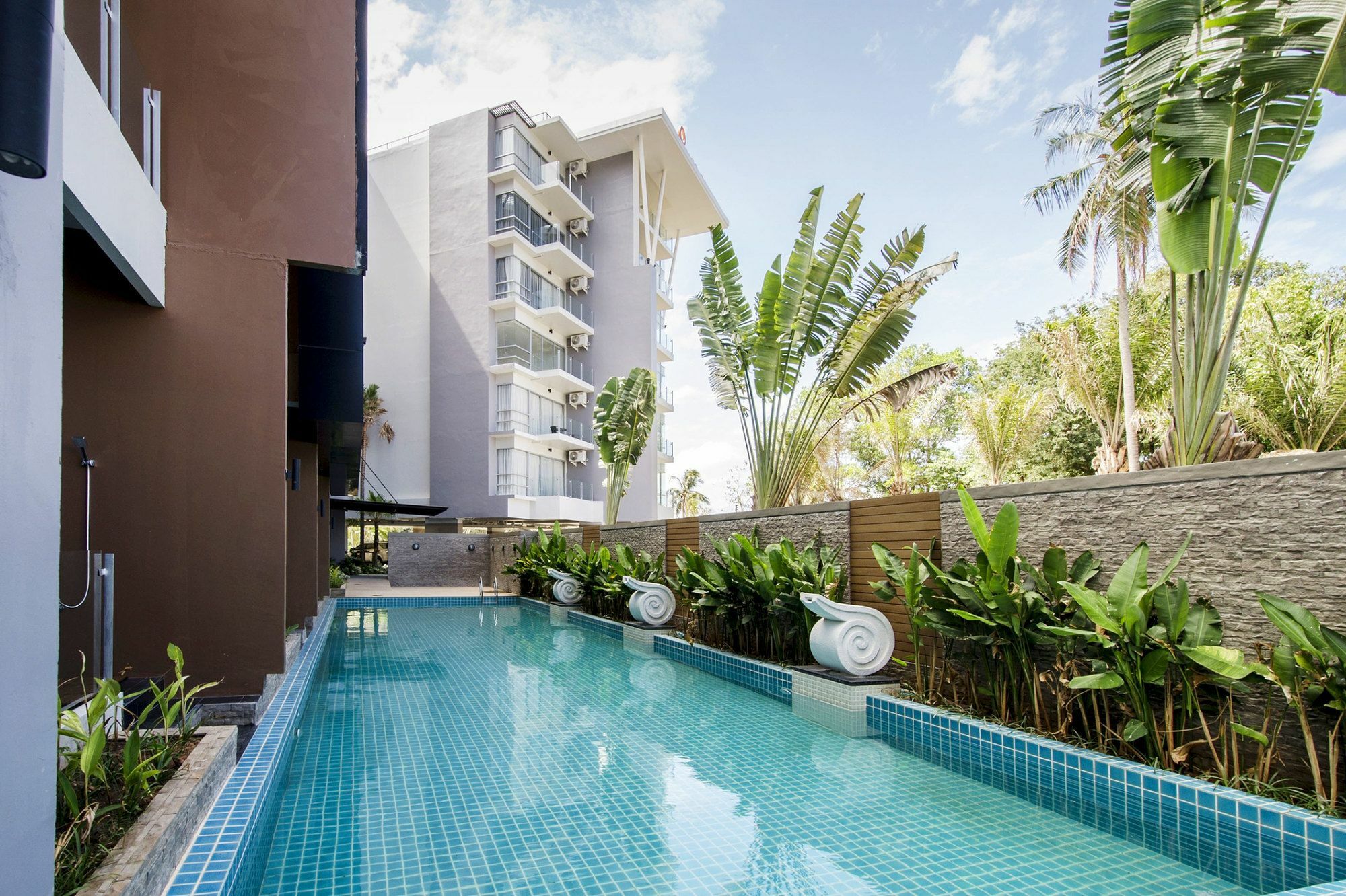 Chic Residences At Karon Beach Exterior photo